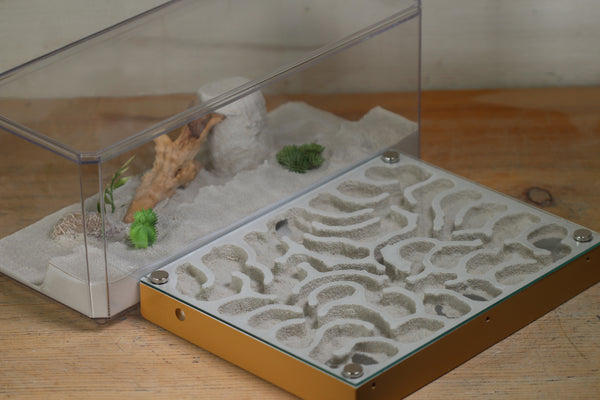 XL Labyrinth (Brown 4210)